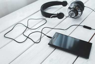 新奇又好玩 全球硬核科技产品涌入进博会